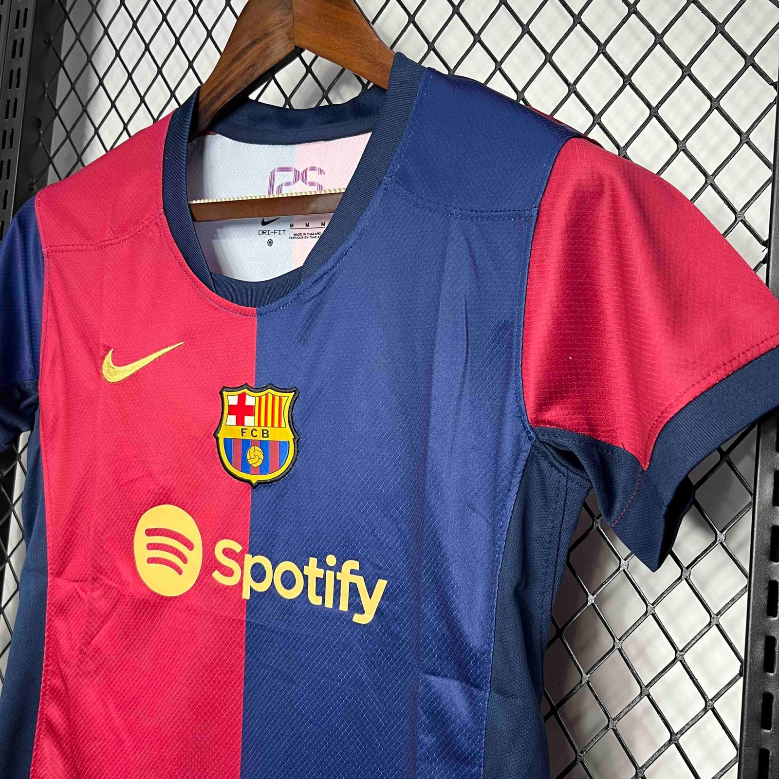 Barcelona Home Women's Soccer Jersey 2024/25 - Image 5