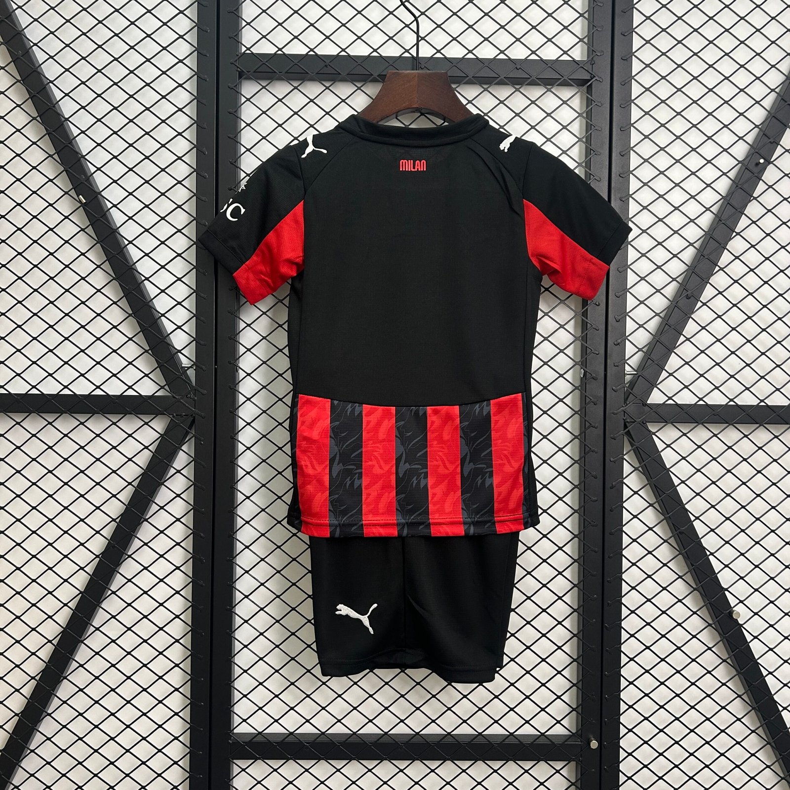 AC Milan Soccer Jersey Home Kids Kit Jersey+Shorts 2025/26 - Image 3