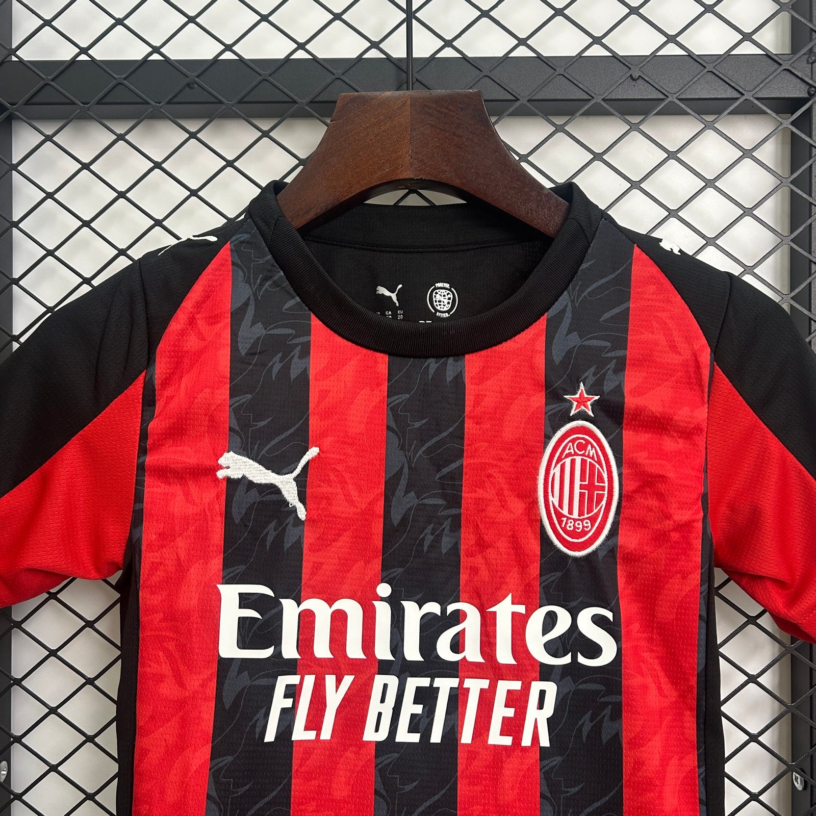 AC Milan Soccer Jersey Home Kids Kit Jersey+Shorts 2025/26 - Image 4