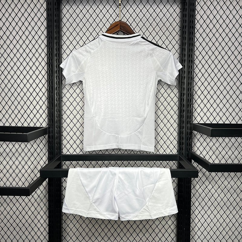 Real Madrid Home Soccer Uniform Kids Kit Jersey+Shorts 2024/25 - Image 3