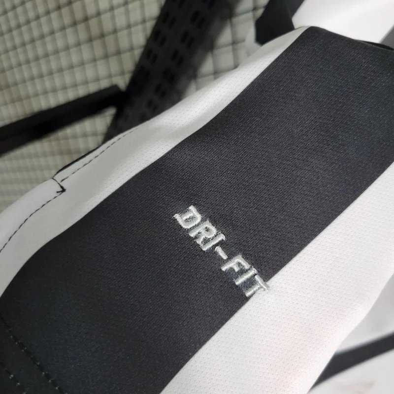 Juventus Retro Soccer Jersey Home Custom Shirt 2014/15 - Image 9