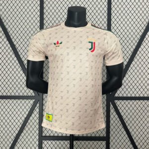 Juventus Authentic Soccer Jersey x Gucci Special Edition Shirt 2024/25
