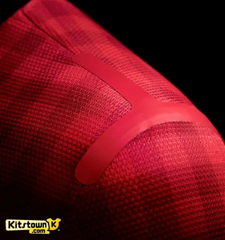 Manchester United Authentic Retro Home Long Sleeve Football Jersey Shirt 2012/13 - Image 8