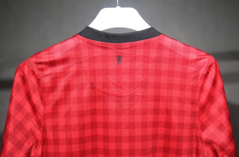 Manchester United Authentic Retro Home Football Jersey Shirt 2012/13 - Image 6