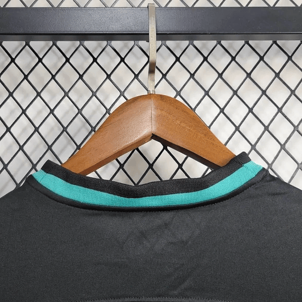 Liverpool Football Jersey x LeBron James Joint Special Edition Custom Shirt 2024/25 - Image 10