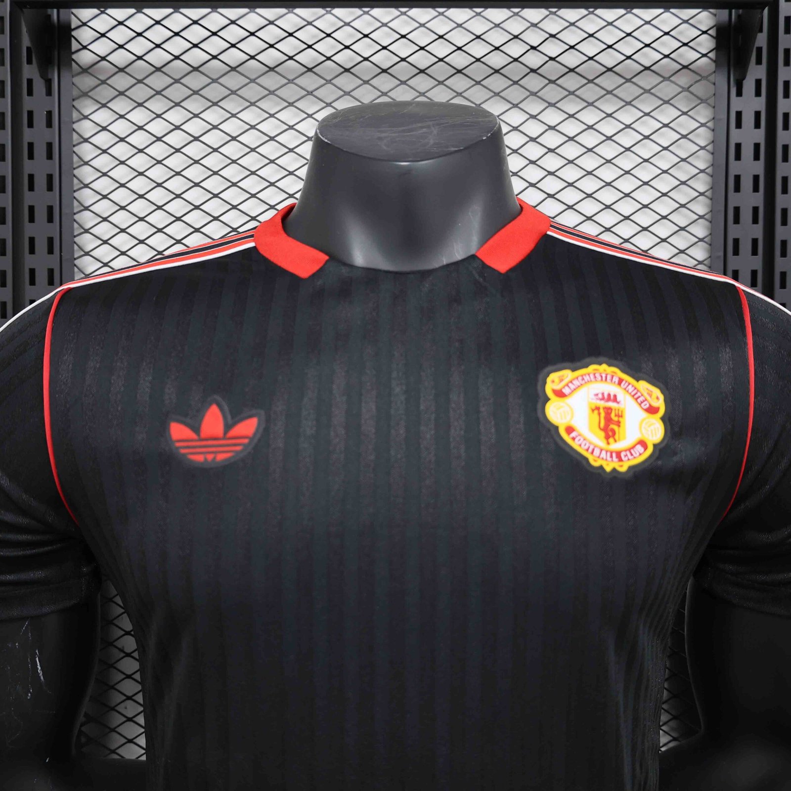 Manchester United Authentic Terrace Icons Football Jersey Shirt 2025/26 - Image 4