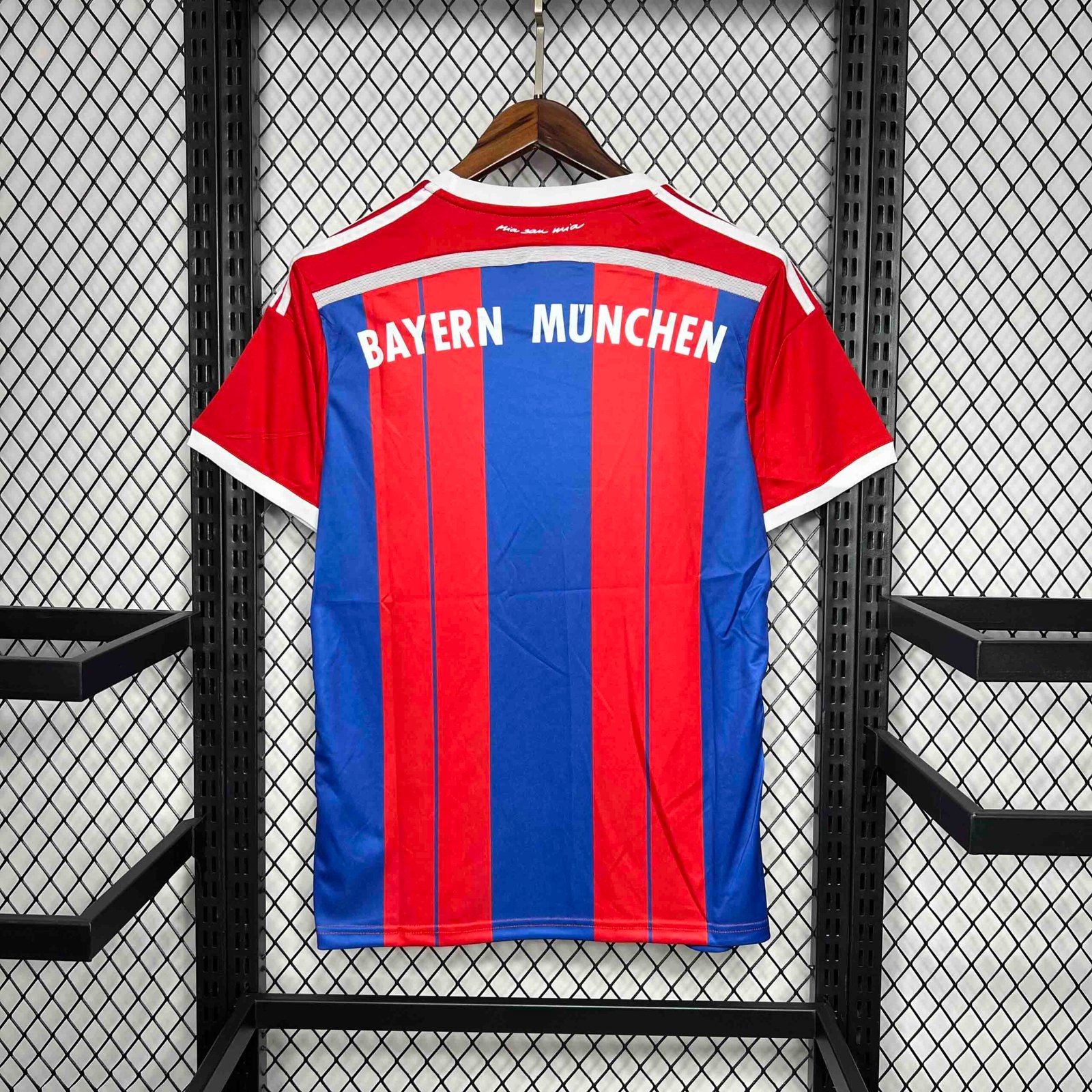 Bayern Munich Retro Jersey Home Soccer Shirt 2014-2015 - Image 3