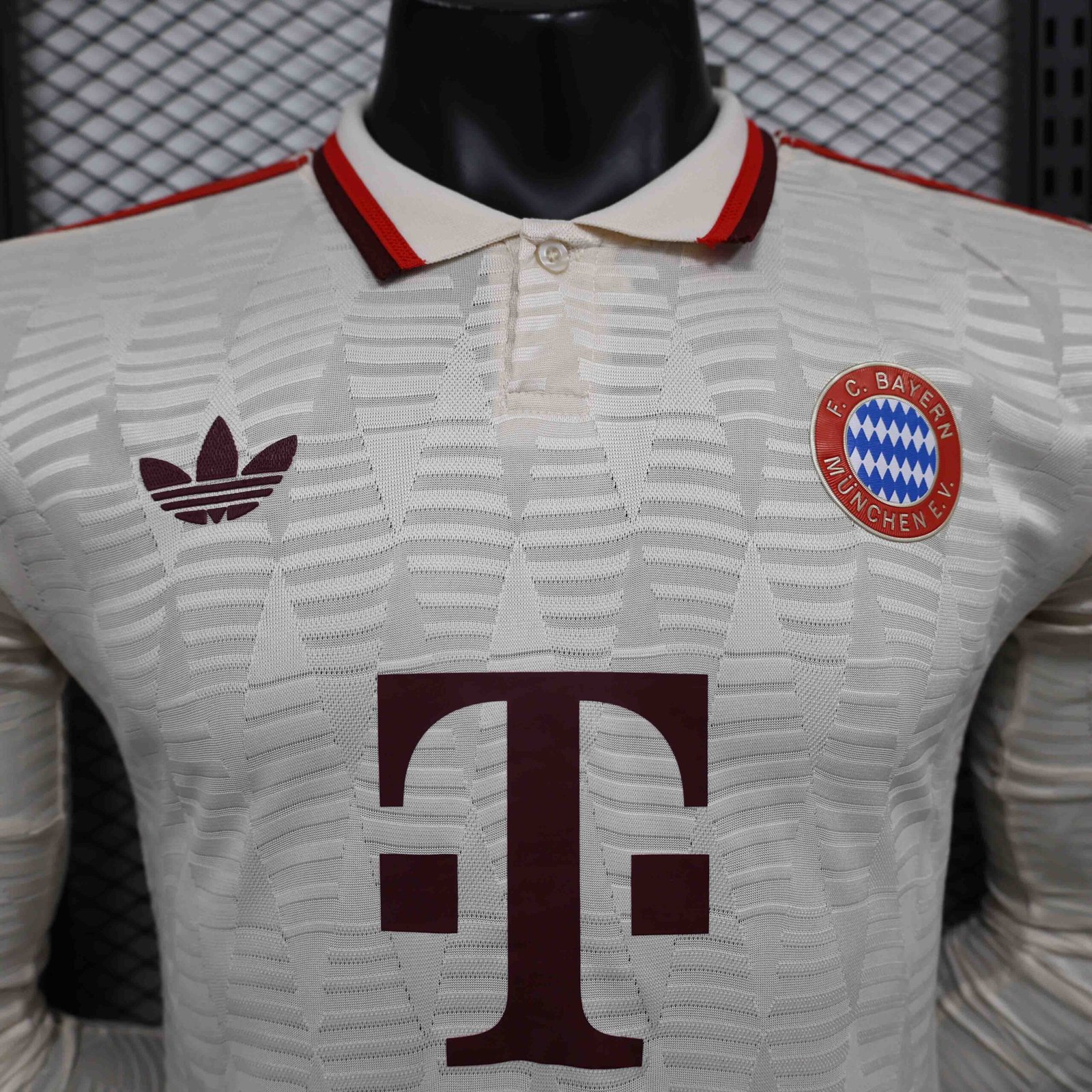 Bayern Munich Third Away Jersey Long Sleeve Player Version 2024/25 - Image 4