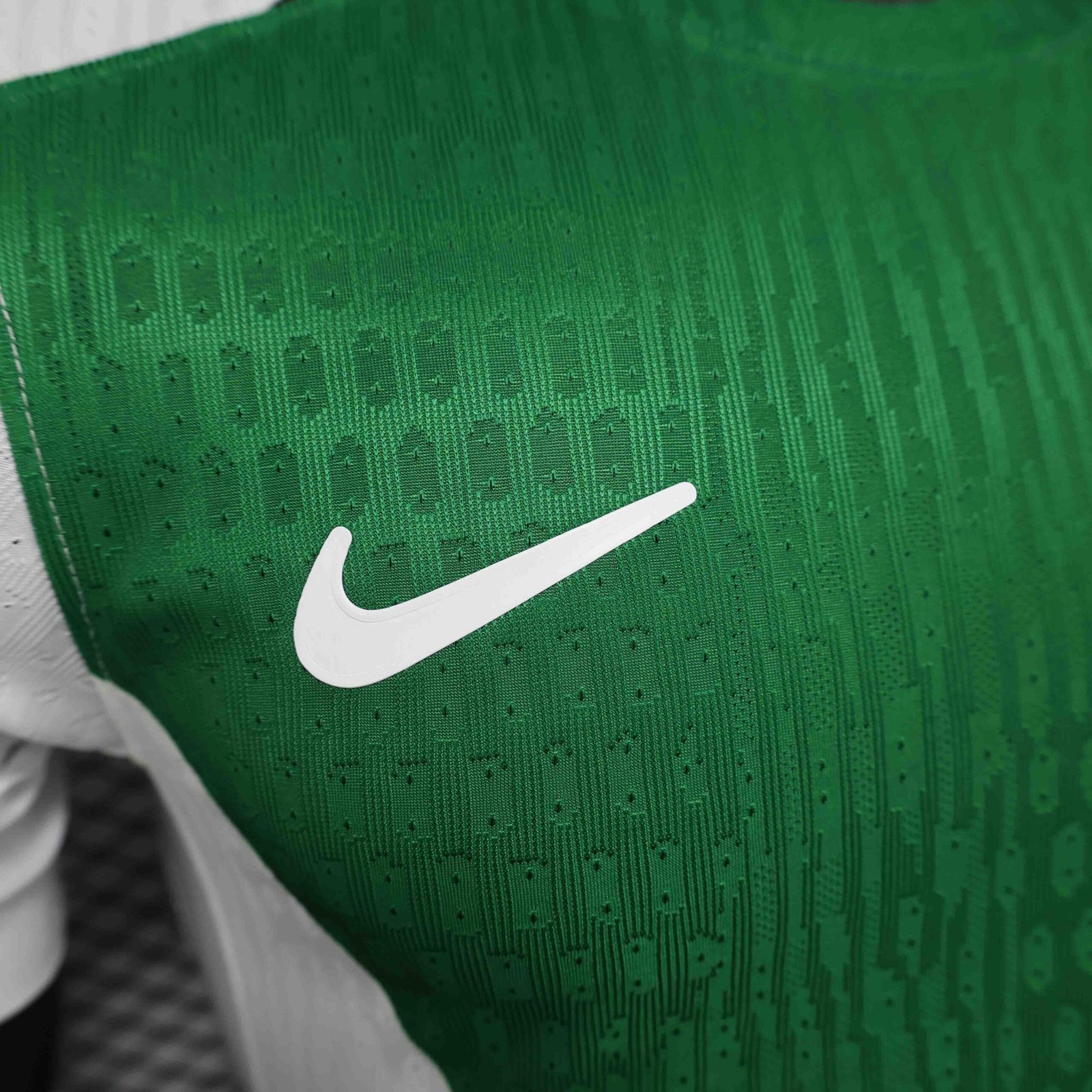 Sporting CP Authentic Soccer Jersey 100th Anniversary Edition Shirt 2024/25 - Image 6