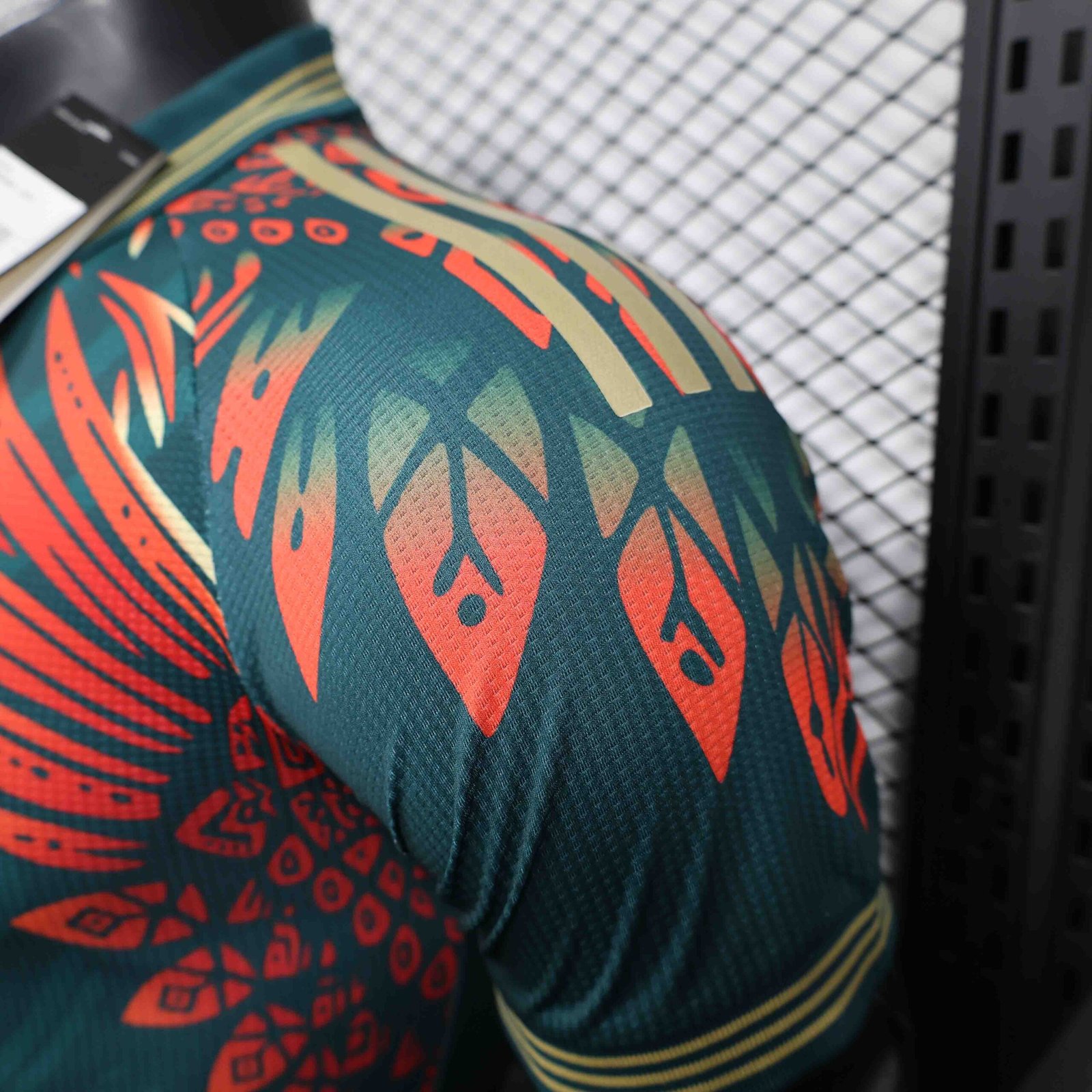 Mexico Authentic Green Special Soccer Jersey 2025 - Image 5